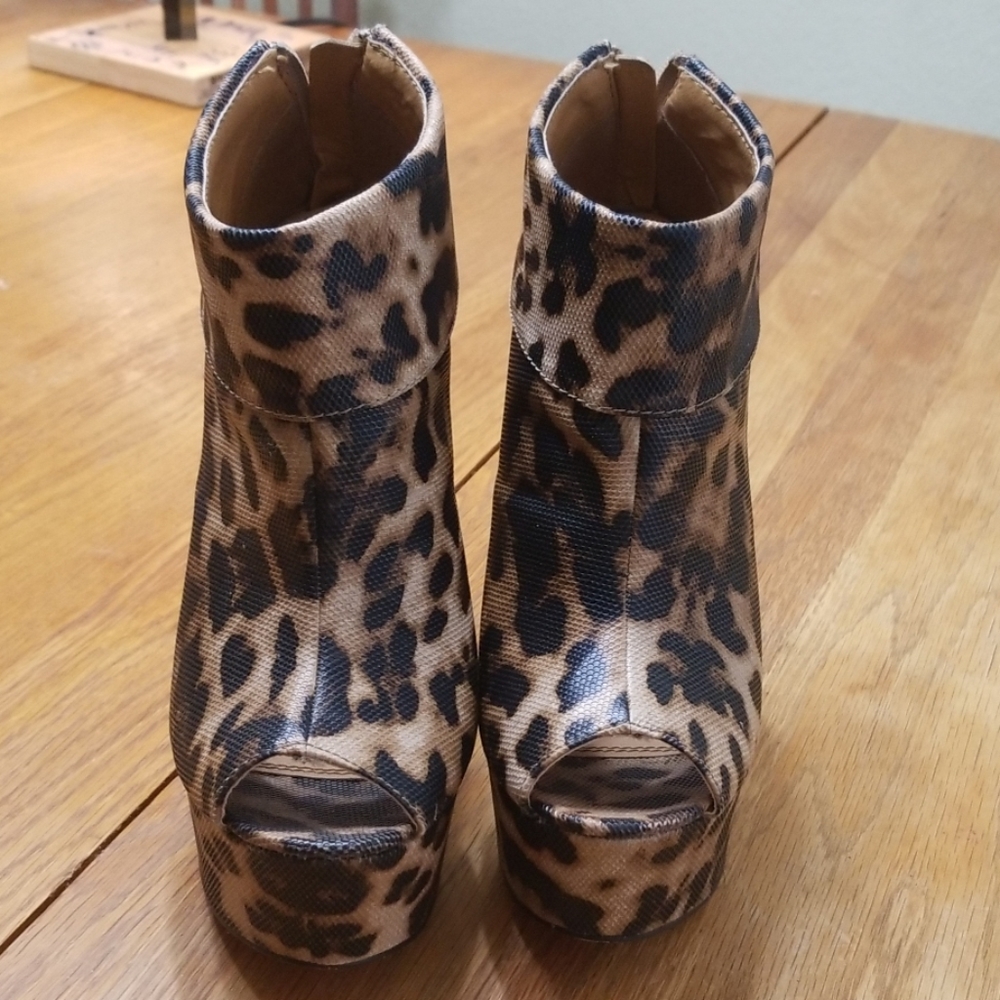 Hi heels